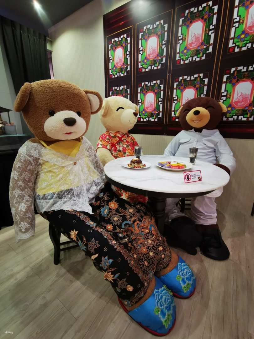Step into a delightful world where cuddly teddy bears celebrate Penang's rich culture inviting visitors of all ages to explore whimsical exhibits and iconic local scenes.
