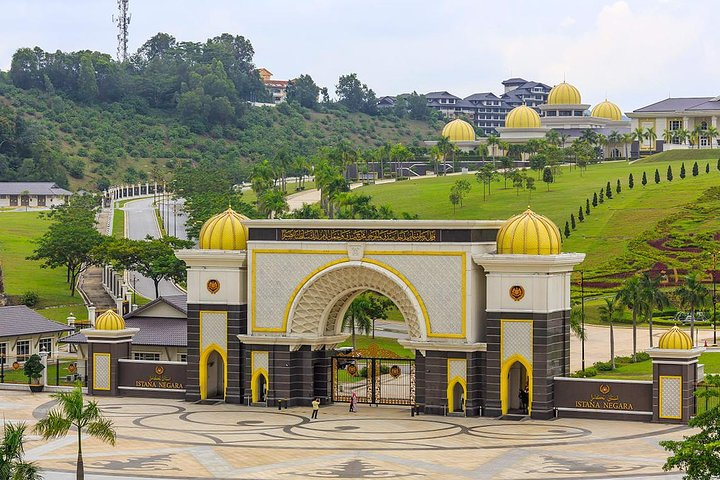 Route includes Istana Negara, residence of Malaysia's king