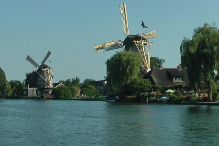 Twin windmills