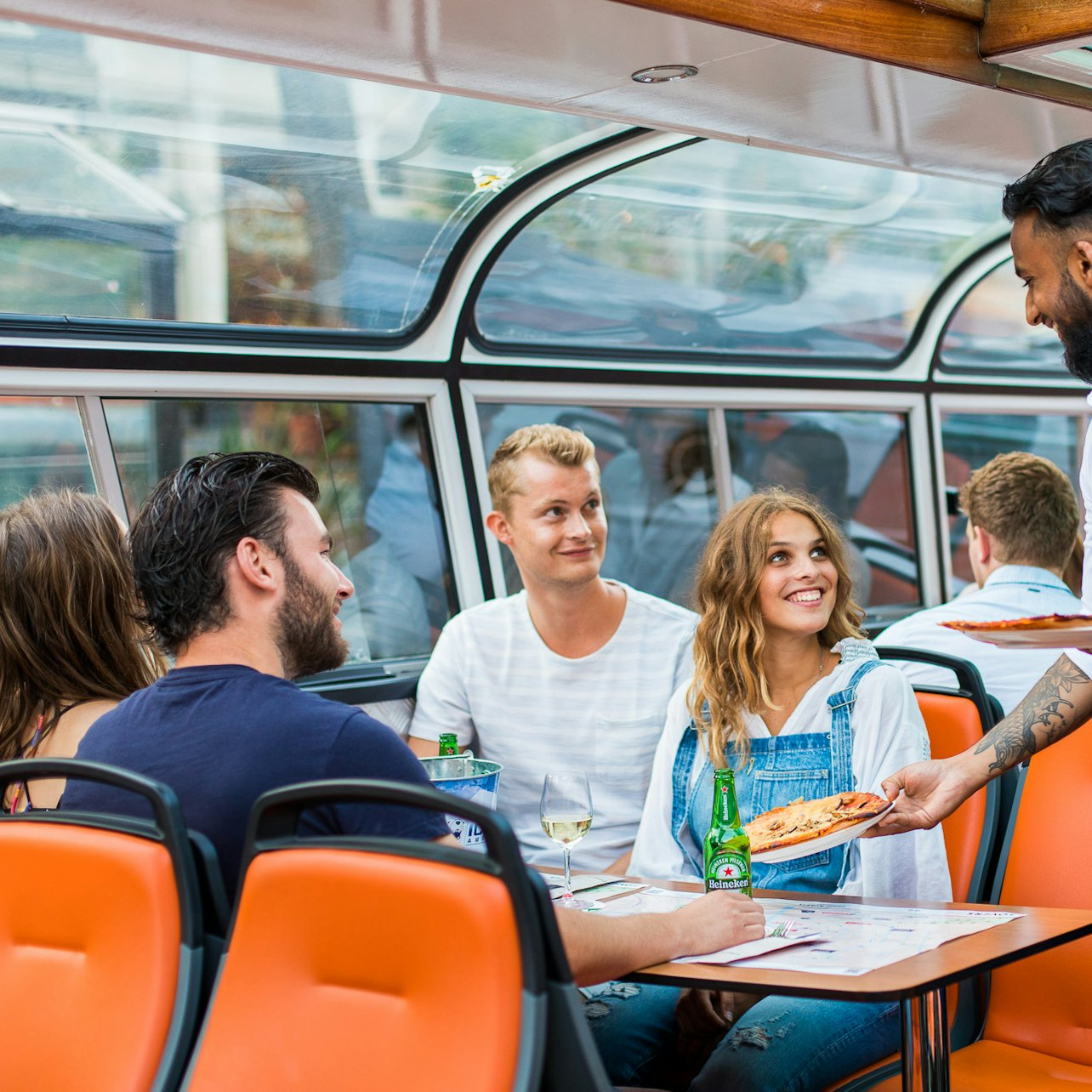 Amsterdam: Lovers Canal Cruise with New York Pizza & Unlimited Drinks - Photo 1 of 9