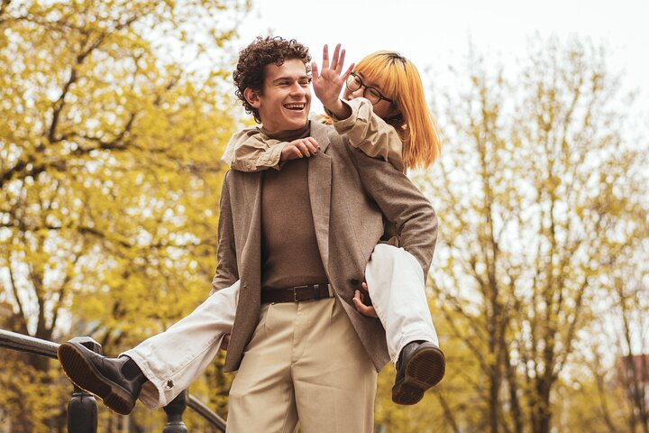Amsterdam Canal Photoshoot with Private Photographer  - Photo 1 of 12