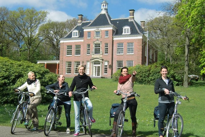 Bloemendaal Highlights: Guided Bike Tour from Amsterdam