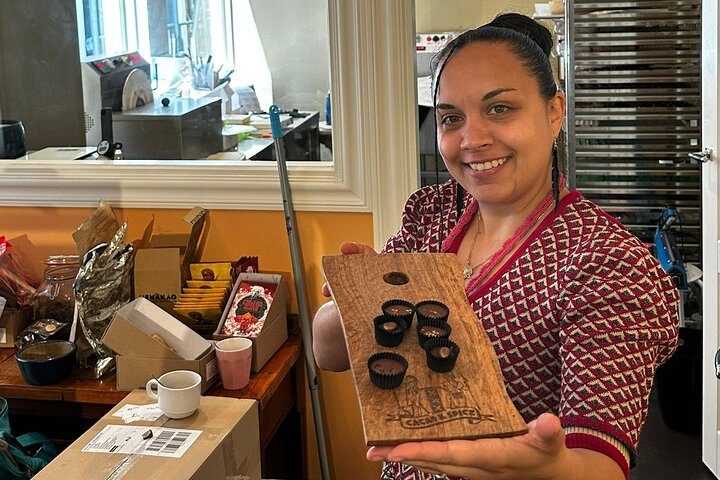 Discover Holland Arabic Walking Tours أكتشف هولندا في جولة سياحية - Photo 1 of 25