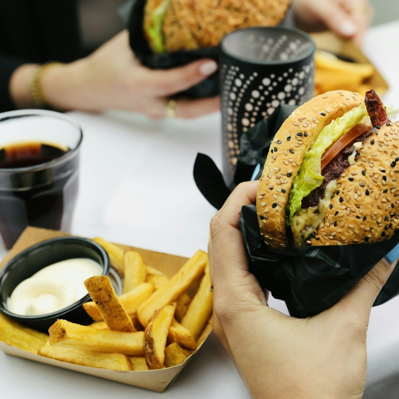 Amsterdam: Burger Dinner Cruise - Photo 1 of 11