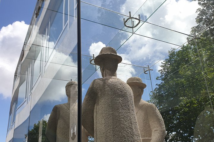 Inspirational Freedom Walking Tour in The Hague - Photo 1 of 17