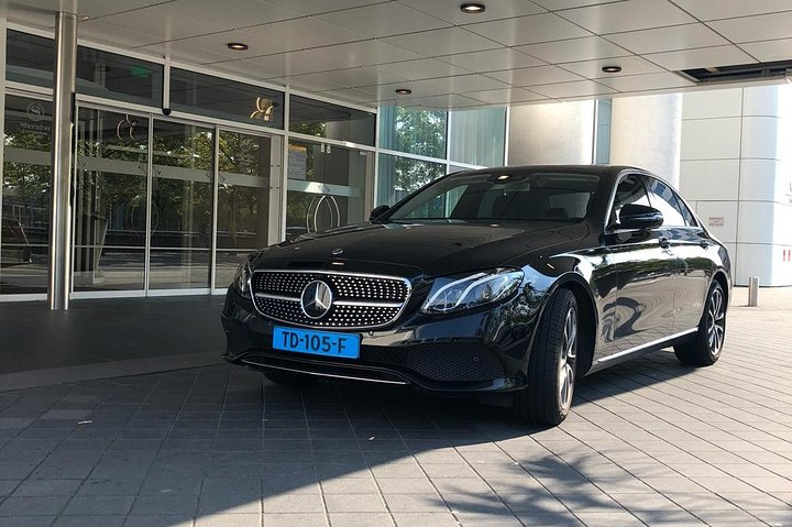 Amsterdam Private Arrival or Departure Transfer - Photo 1 of 3