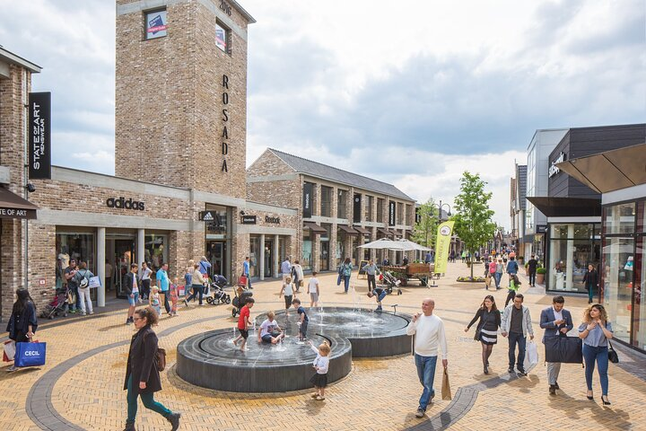 Private Shopping Tour from Rotterdam hotels to Outlet Roosendaal - Photo 1 of 7
