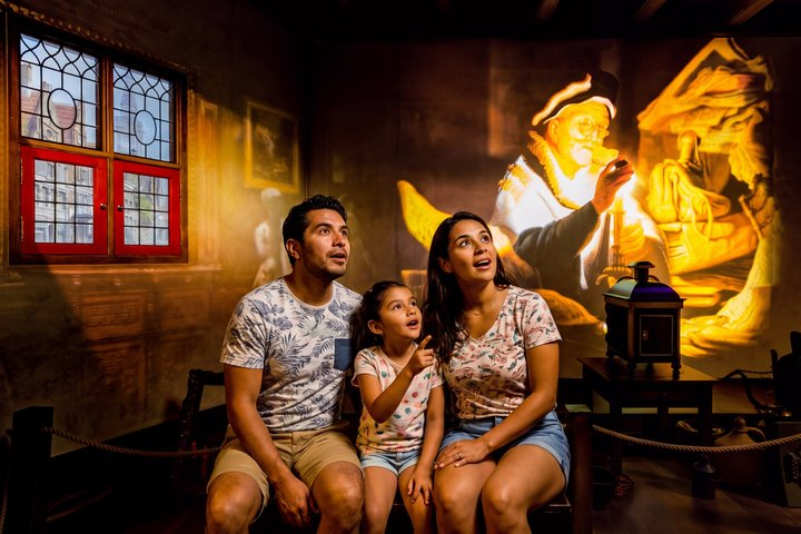 Amsterdam: Rembrandts Experience Entry Ticket and AI Portrait - Photo 1 of 8