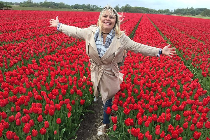 Tulips into the Flowerfields + Windmills + Dutch countryside - Photo 1 of 19