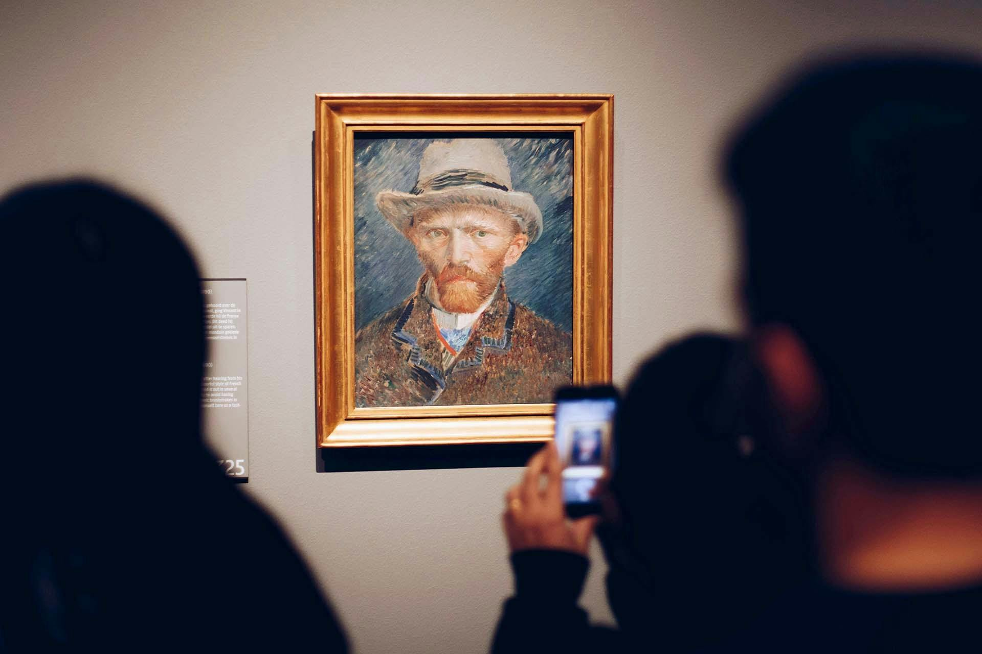 Van Gogh Museum: Small Group Guided Tour for 5 or 15 People - Photo 1 of 6