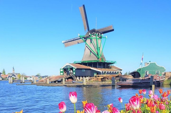 Classic windmill with view over the water