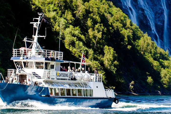 Geiranger Fjord Sightseeing Cruise – 75 min - Photo 1 of 8