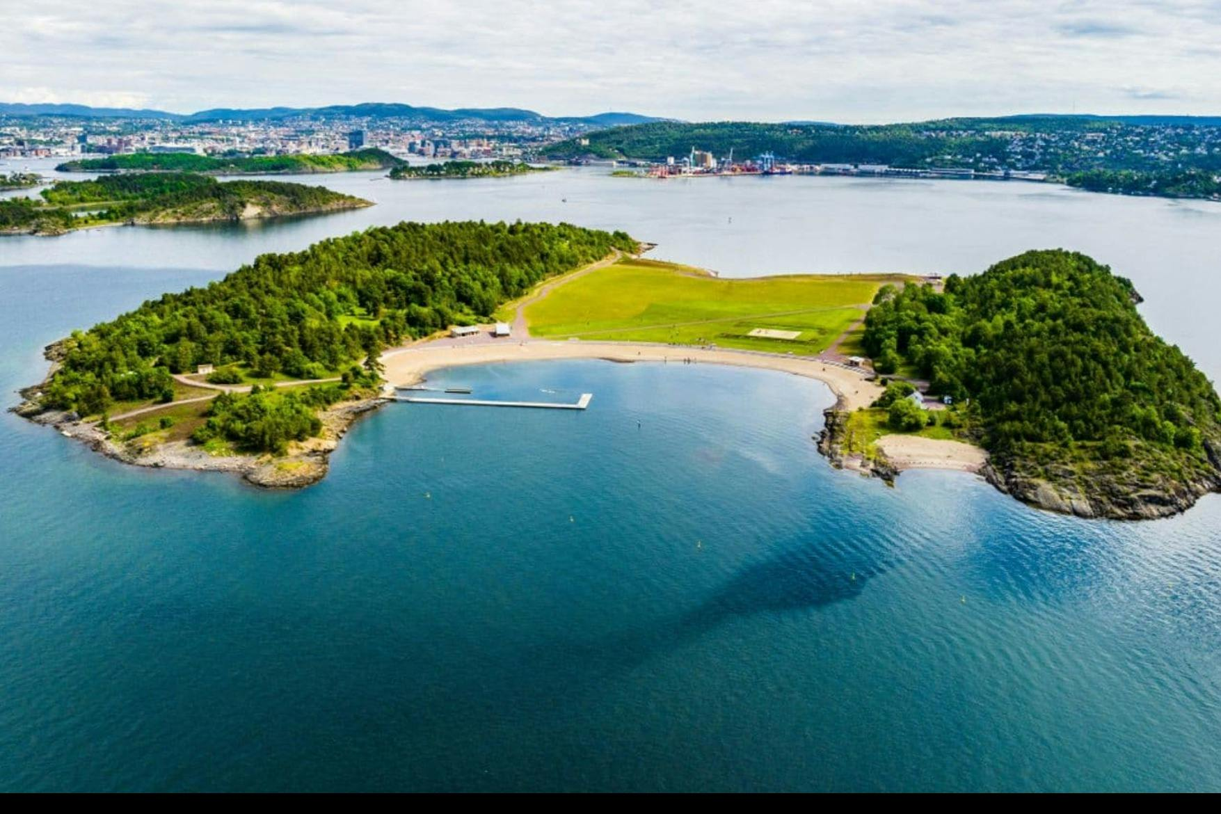 Hovedøya: Guided Tour + Roundtrip Ferry - Photo 1 of 3