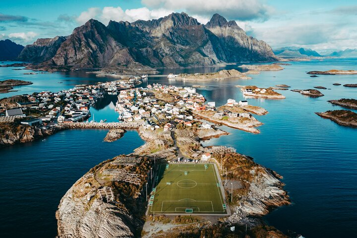 Henningsvær Football Field
