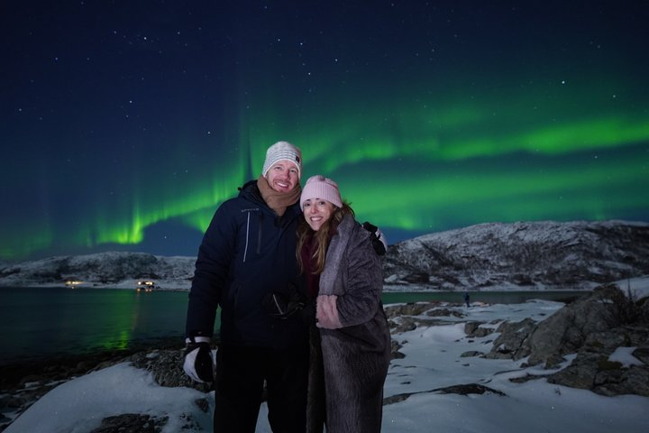Northern Lights Tour Unlimited Chase Crossing Borders - Photo 1 of 15