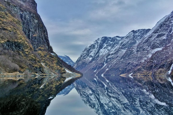 PRIVATE GUIDED TOUR: Norway's Highlights - Viking Special, 11-12 hours - WINTER - Photo 1 of 25
