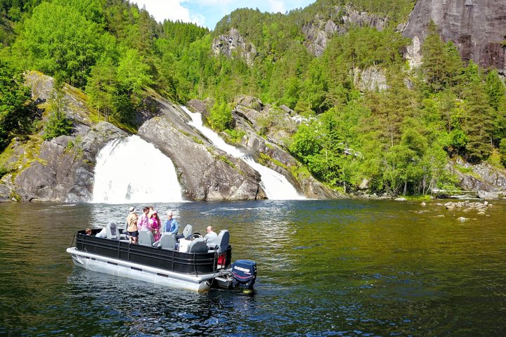 Mostraumen Lux Pontoon Cruise Bergen Fjords - Photo 1 of 15
