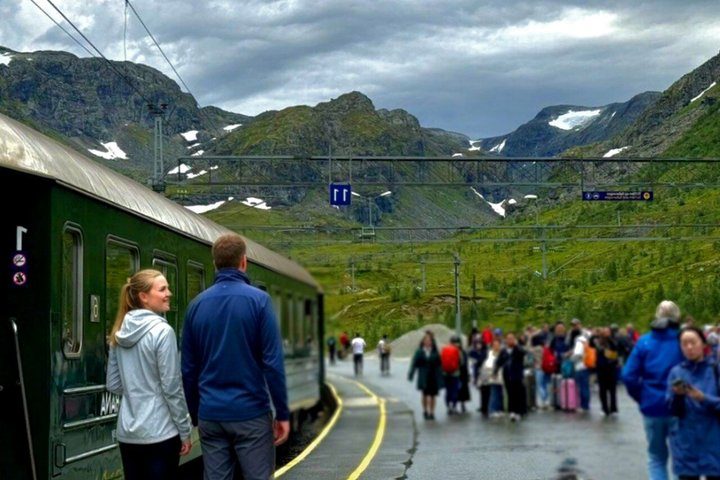 Self-Guided 22-Hour Round Trip From Oslo To Sognefjord With Flåm Railway - Photo 1 of 10