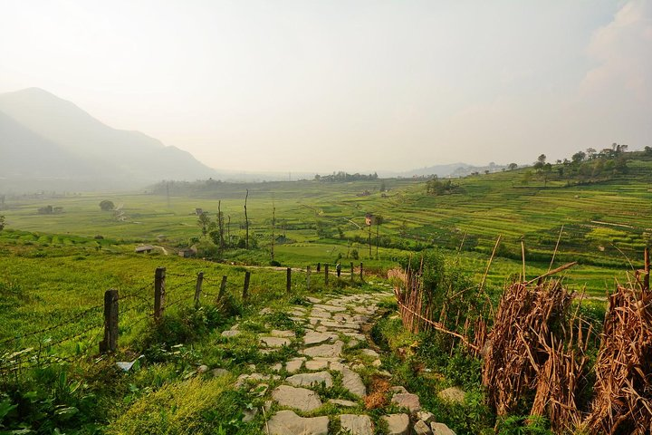 1 day hike to Phulchwoki Hill (Kathmandu Valley) - Photo 1 of 19