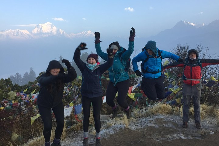 Group excited in Poon Hill