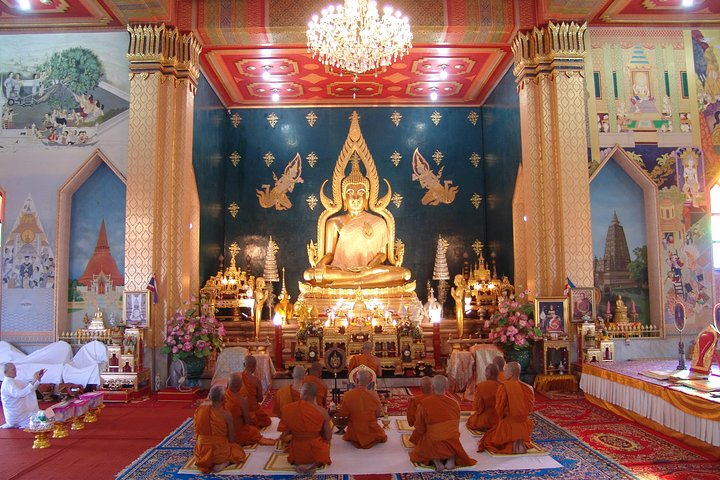 Buddhist Pilgrimage Tour - Photo 1 of 2