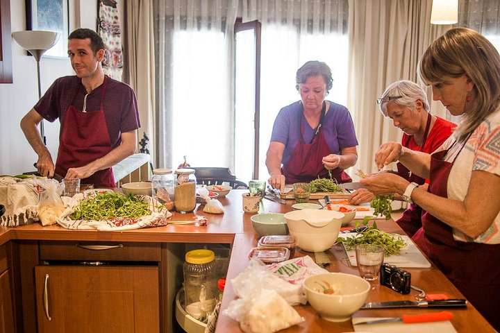 Cooking Class with Vyas - Photo 1 of 3