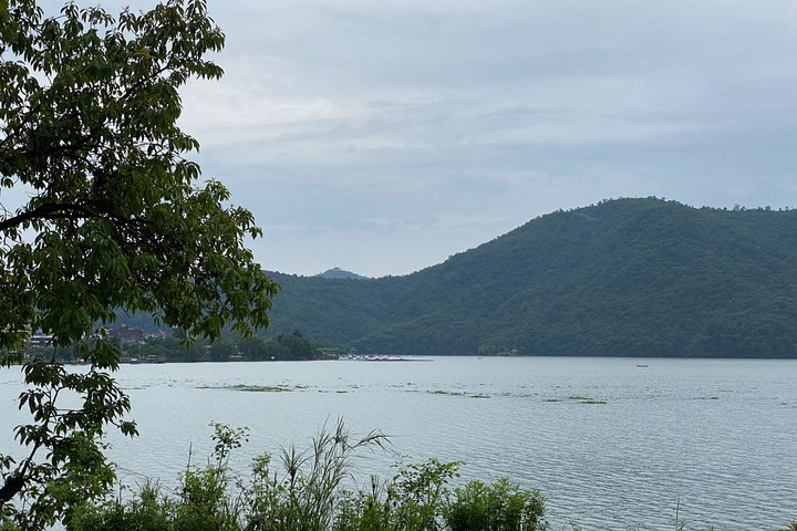Fewa lake 