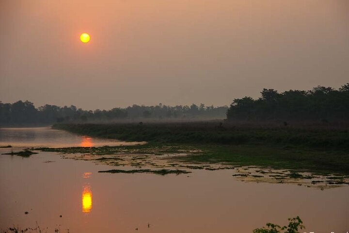 Mesmerizing Sunset in the Chitwan National Park 