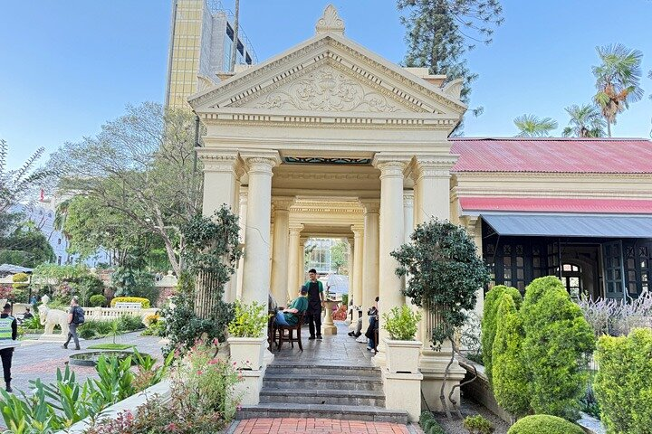Kaisher Cafe