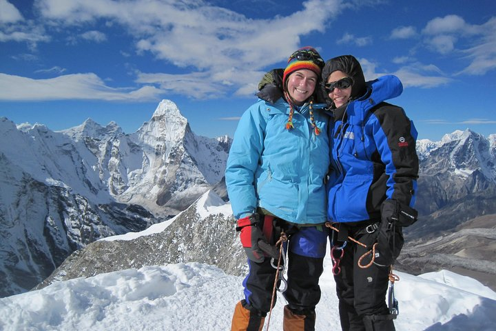 Island Peak Climbing ( 6,189M ) - Photo 1 of 22