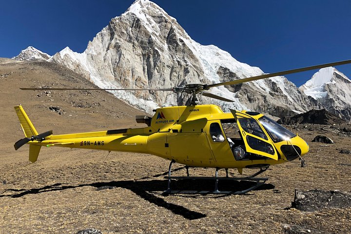 Landing Private Helicopter at Everest base camp & Gokyo for photo - Photo 1 of 14