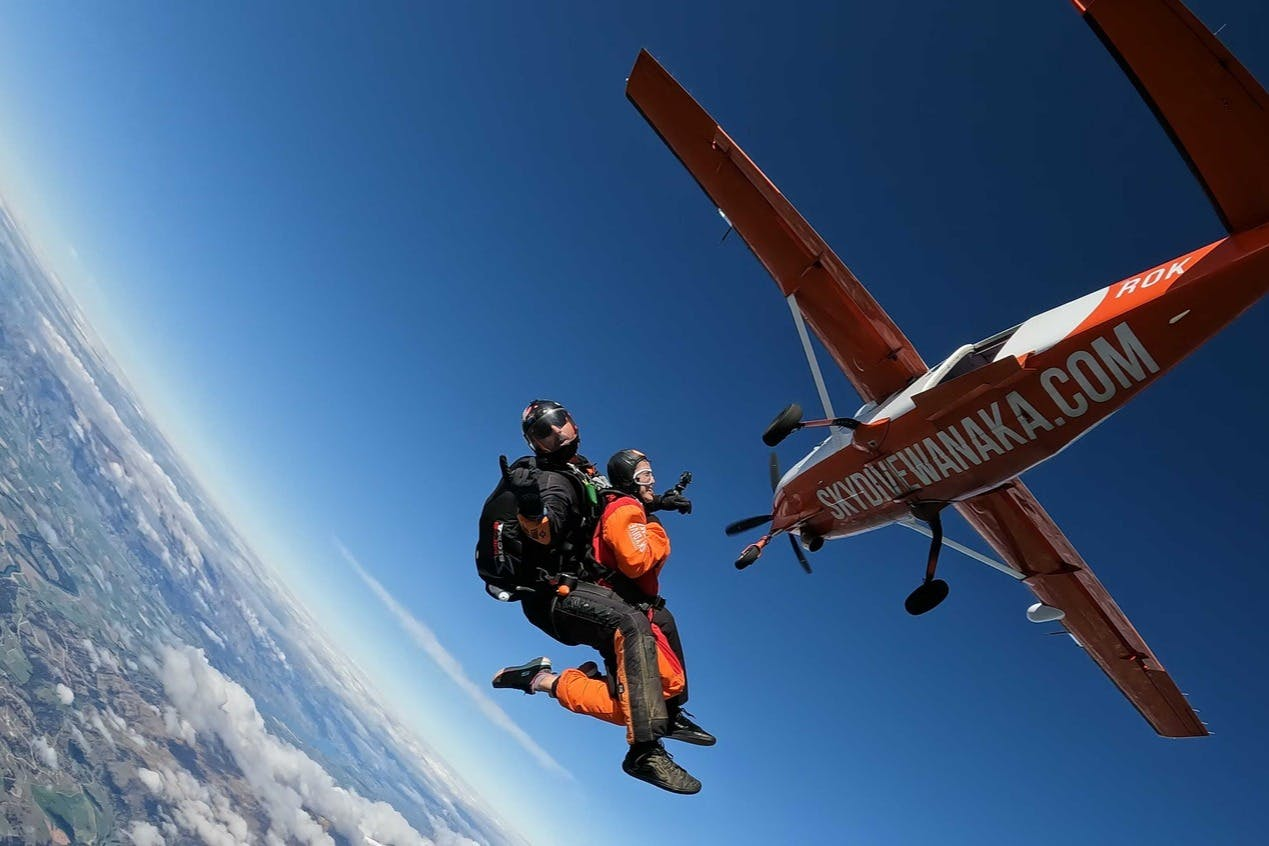 Skydive Wanaka: Up to 15,000ft in Wanaka | Pelago, image size:1269x846