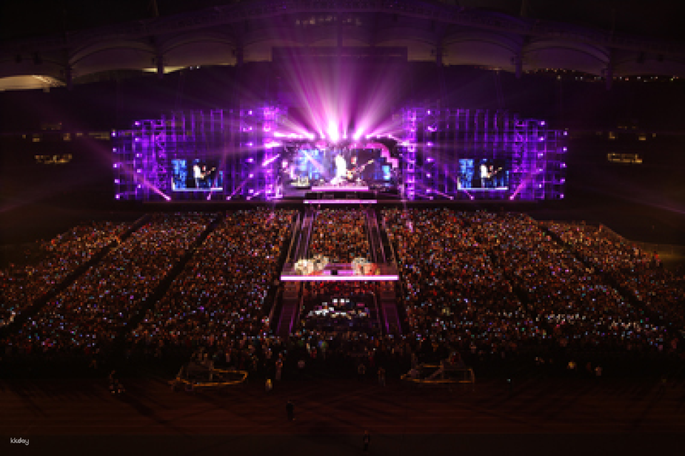 Goyang Stadium KPOP Shuttle Bus Tour: Seoul Round-trip & Post-Concert Drop-off at Incheon Airport" - Photo 1 of 7