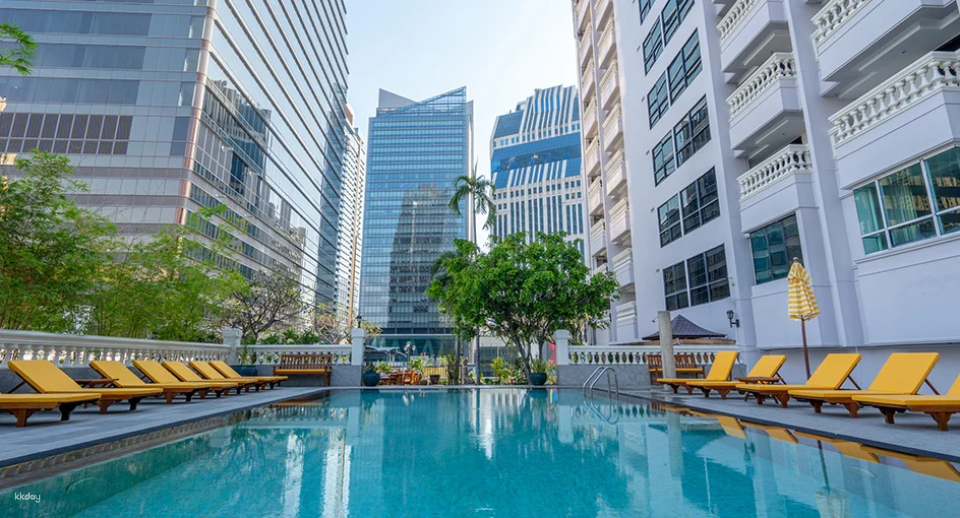 3D2N NH Bangkok Sukhumvit Boulevard | Bangkok - Photo 1 of 8