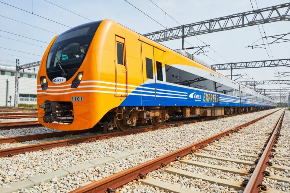 AREX Seoul Incheon Airport Express - Photo 1 of 9