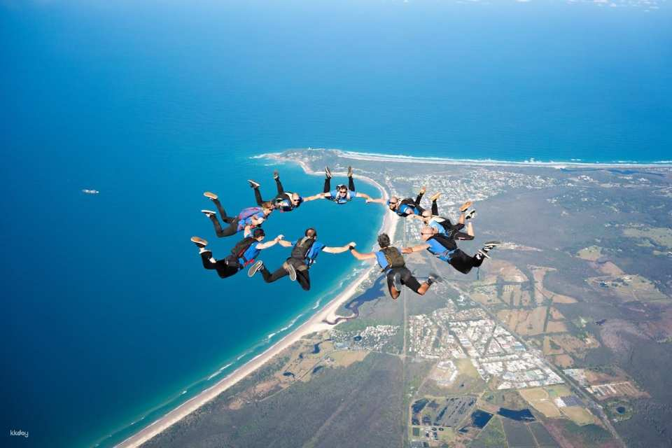 [AUD50 OFF] [With Brisbane Transfer] Skydiving Experience in Byron Bay | Gold Coast - Photo 1 of 6