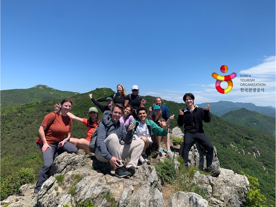 [B1G1] [Busan, Gyeongju, Pohang] One-day Tour | Hiking & Experience Korean Food with Makgeolli - Photo 1 of 10
