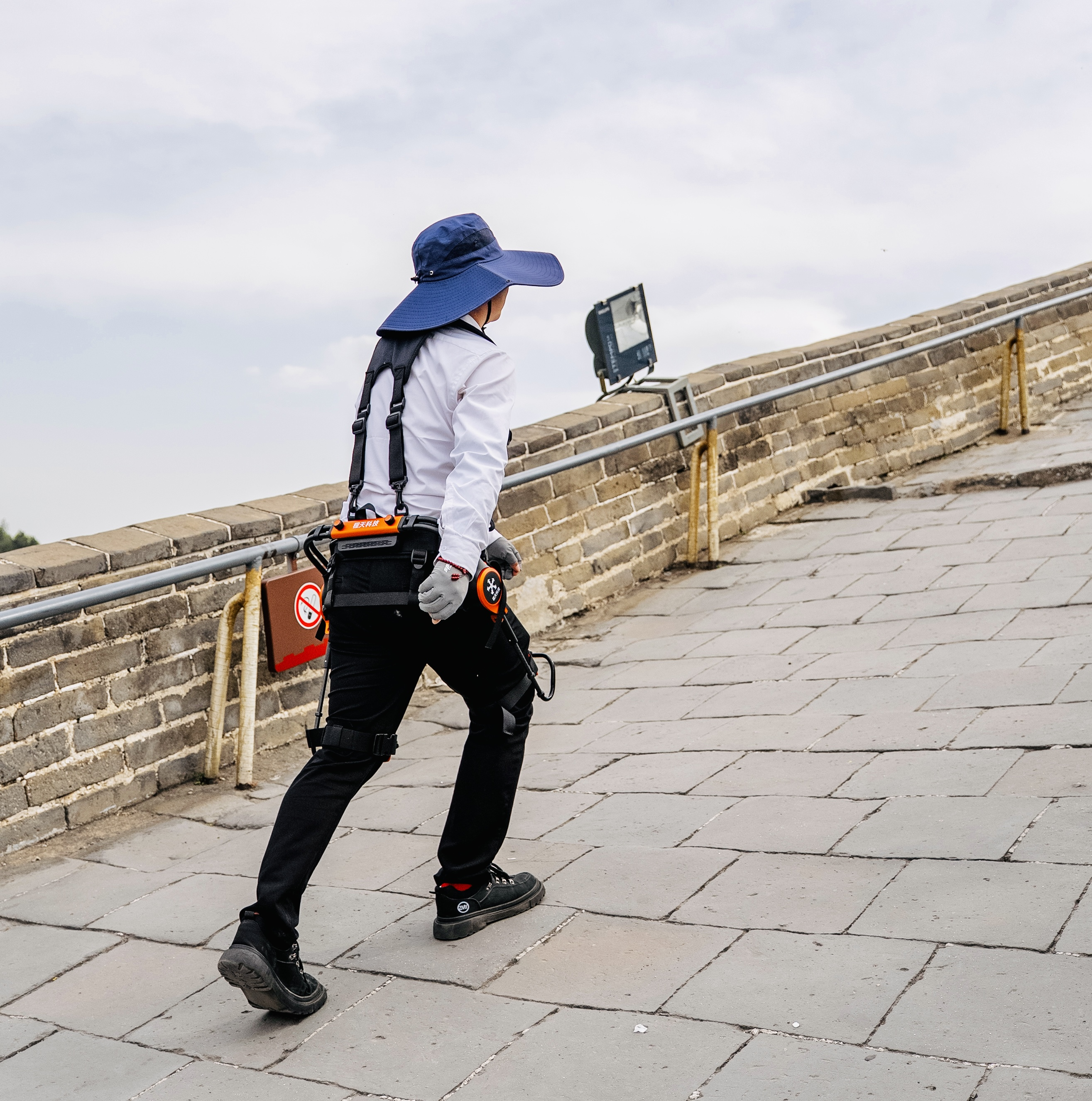 Badaling Great Wall Climbing Exoskeleton Rental - Photo 1 of 2