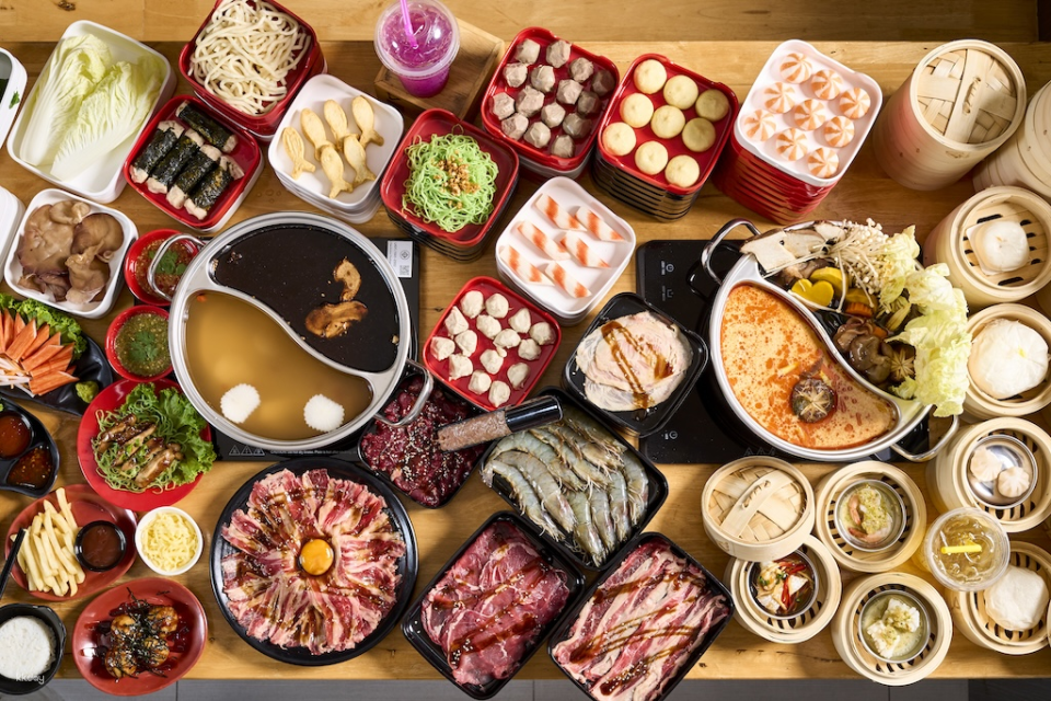 Bangfa Shabu Buffet | Pathum Thani - Photo 1 of 8