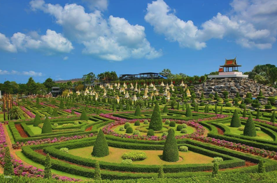 [Bangkok Departure] Pattaya Private Afternoon City Tour + Bangkok/Pattaya Hotel/Airport Drop-off (Nong Nooch Village Admission Ticket + 120-minute Thai Massage + Floating Market Admission Ticket, Golden Cliff Temple, Elephant Trekking) - Photo 1 of 6