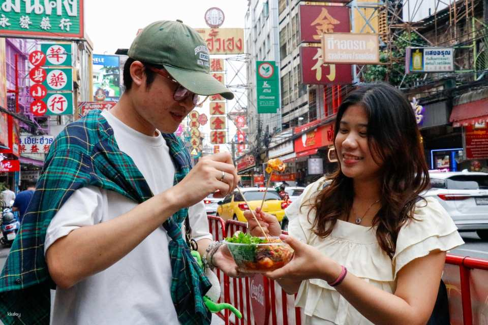 Bangkok Heritage Walking Tour: Wat Yannawa, Talat Noi & Chinatown | Thailand - Photo 1 of 10