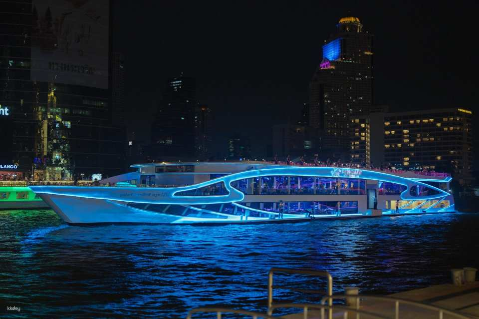 Bangkok Super Galaxy Luxury Dinner Cruise with Live Entertainment & Buffet - Photo 1 of 10
