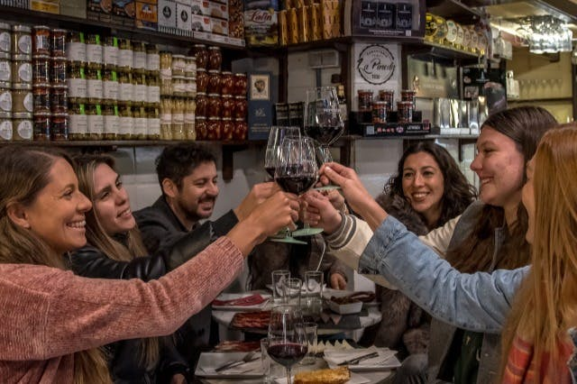 Barcelona: Guided Walking Tour + Tapas Tastings & Drinks - Photo 1 of 8