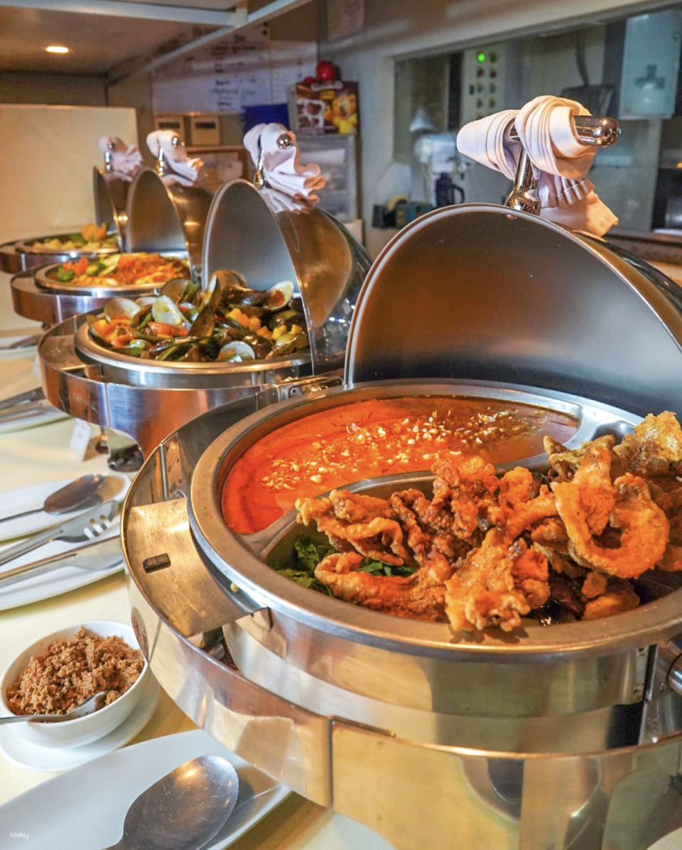 Boracay Buffet at Eight by the Beach Restaurant - Modern Filipino Cuisine - Photo 1 of 10