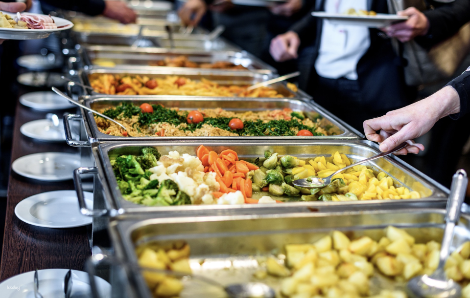 Boracay Buffet La Carmela Hotel (Experience Authentic Philippine Food and Beverages in one stop) - Photo 1 of 10