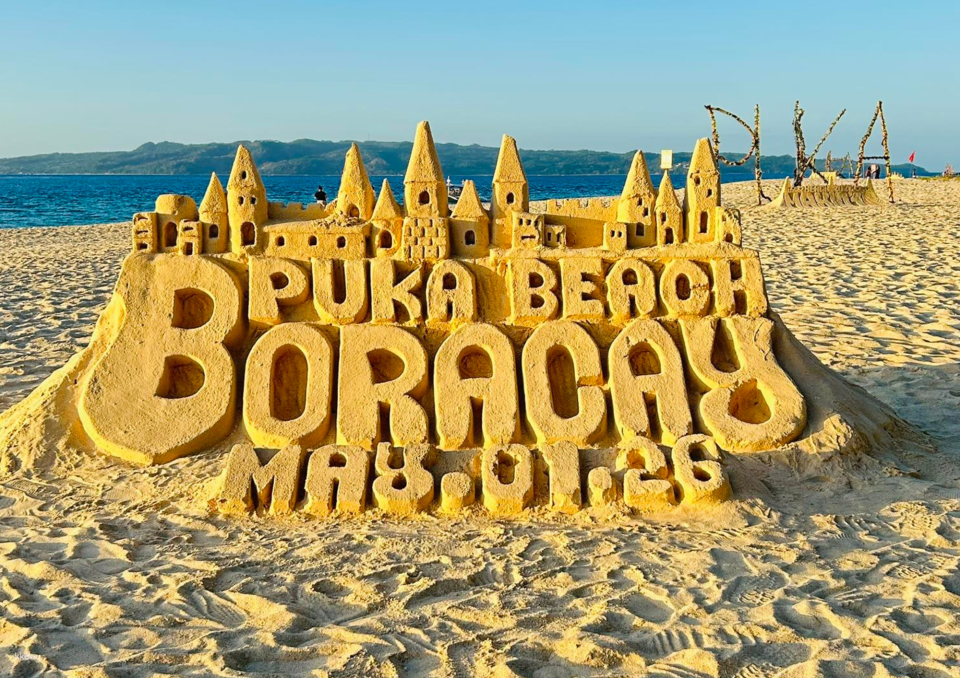 Boracay Private Boat Rental: 3-Hour Daytime or Sunset Island Hopping - Photo 1 of 6