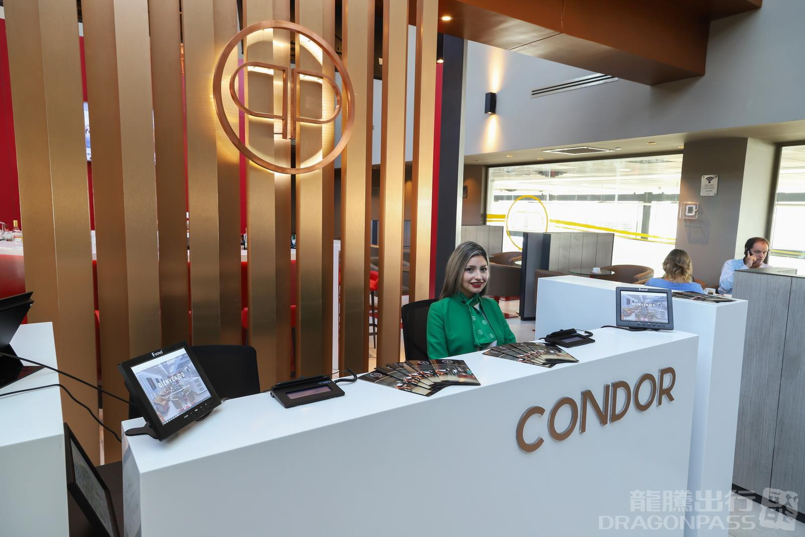 Condor Lounge Arturo Merino Benitez Airport - Photo 1 of 3