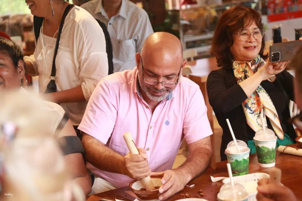 Da Lat | Handmade Chocolate Workshop in Da Lat - Photo 1 of 5