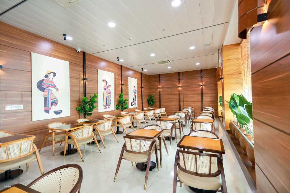 Da Nang | SH Premium Lounge Chu Lai | Airport Lounge Service | Domestic Departures, Chu Lai Airport - Photo 1 of 3