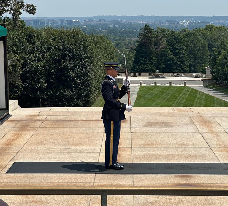 DC: Hop-On Hop-Off Tour with 18 Stops & Arlington Audio Tour - Photo 1 of 10